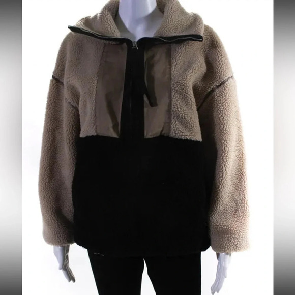 Something Navy Two-Tone Sherpa Pullover Jacket in Beige and Black - Picture 11 of 12